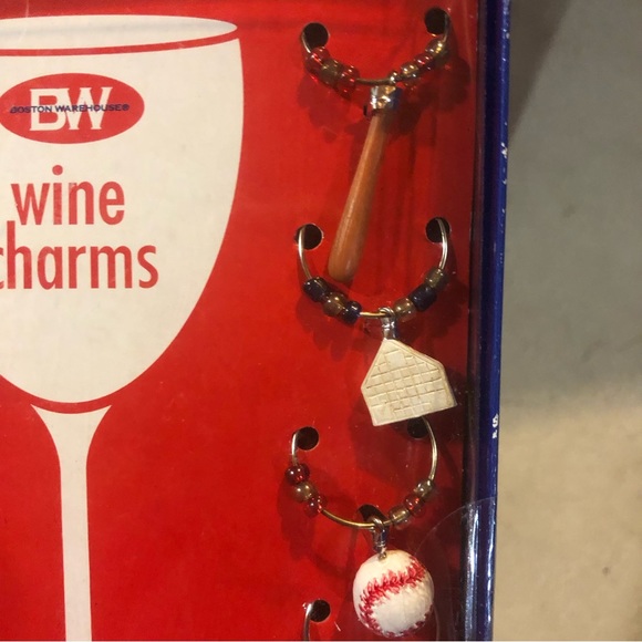 Rabbit Wine Chiller and Wine Glass Charms - Picture 5 of 6